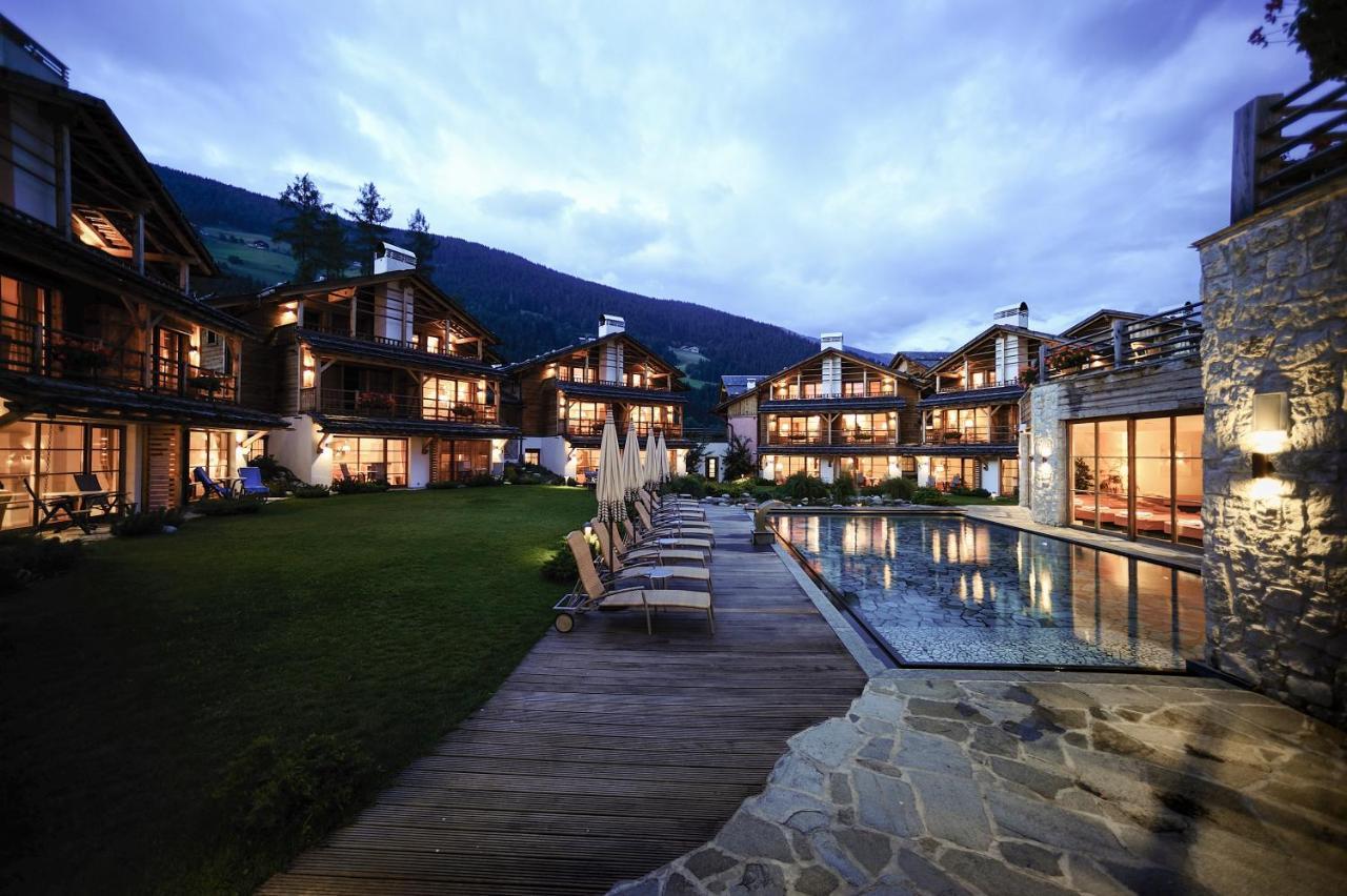 Post Alpina - Family Mountain Chalets Сан-Кандідо Екстер'єр фото